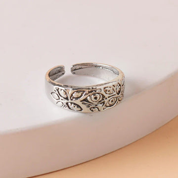Black Gold Ring – Men's Demon Eye Evil Ring for Bold Style