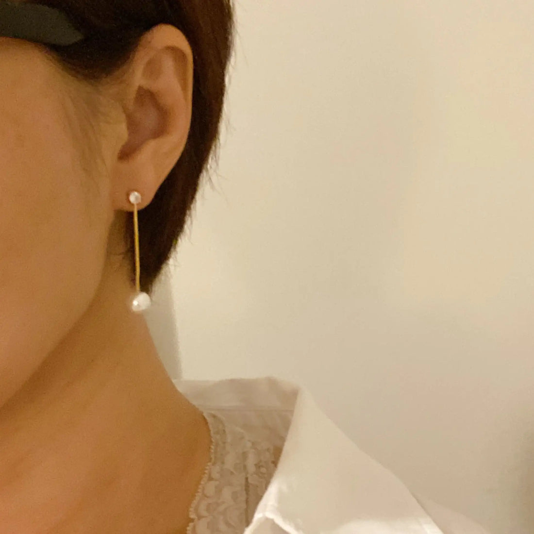 Elegant Dangling Pearl Earrings – Gold Diamond Drop Earrings for Timeless Style