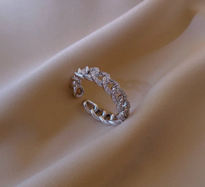 Minimalist Rings – Twist Design Rings for Modern Elegance smart-purchase