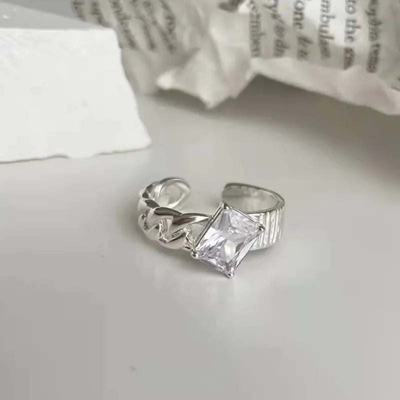 Crystal Heart Open Rings – A Vintage Gold Ring with Timeless Romance smart-purchase