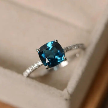 Crystal Blue Square Stone Ring – A Stunning Gold Statement Ring for Timeless Elegance