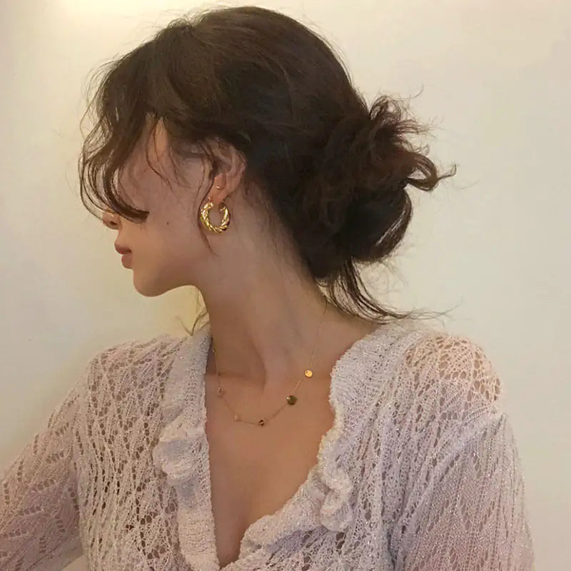 Golden Minimalist Earrings – Small 14K Gold Hoop Earrings for Subtle Elegance smart-purchase