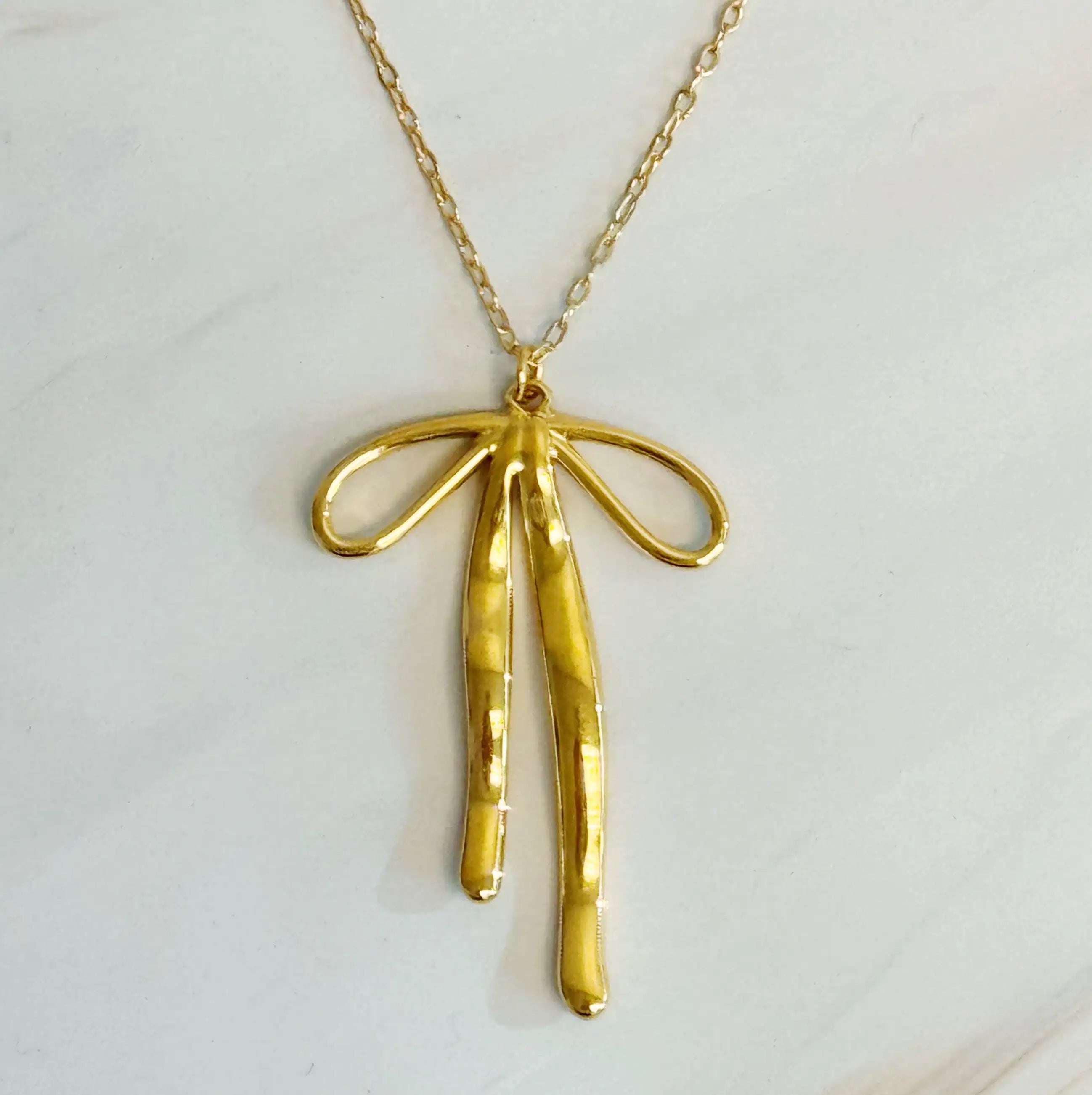 Stylish Bow Pendant Necklace: Pandora Locket Necklace for Chic Elegance smart-purchase