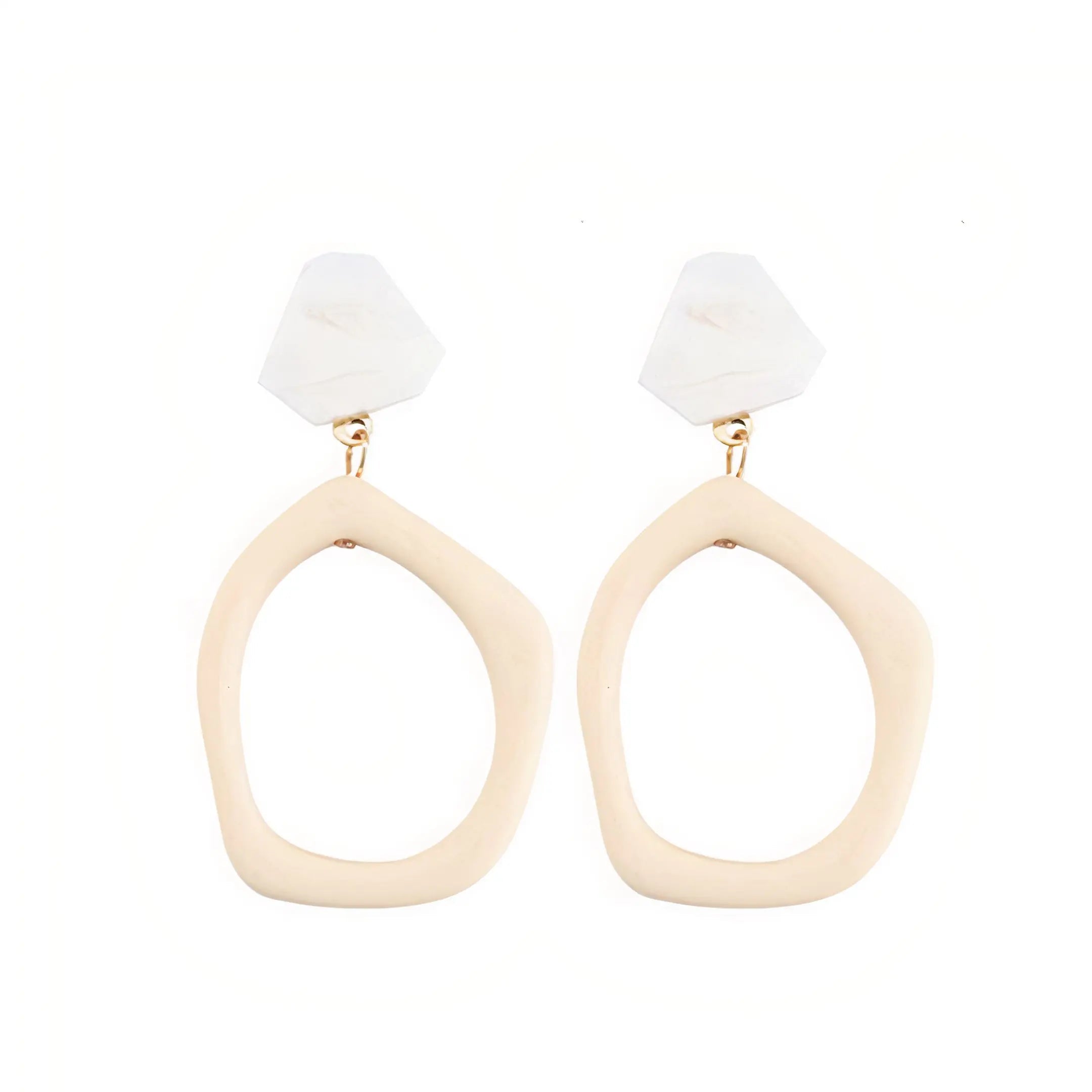Acrylic Flower Earrings: Carmen Earrings for Effortless Chic smart-purchase