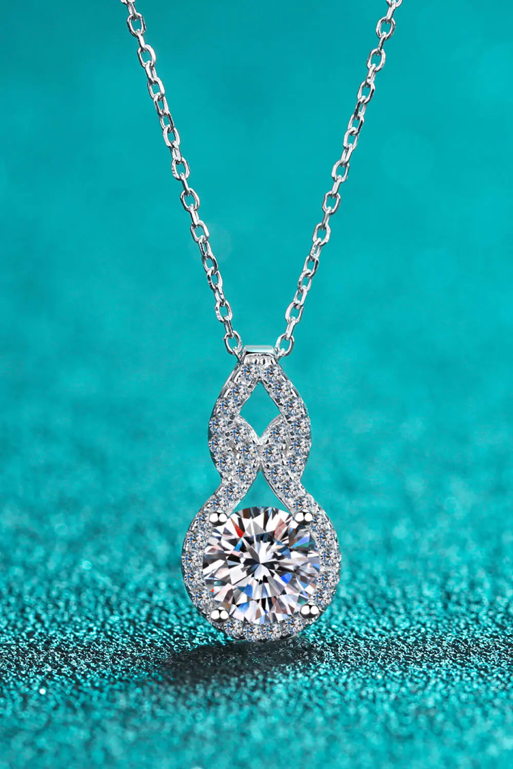 Sterling Silver Necklace with Pendant: 1 Carat Moissanite for Elegant Shine smart-purchase