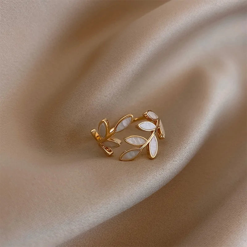 Leaf Design Ring – Leaf Branch Shape Open Ring for Nature-Inspired Elegance smart-purchase