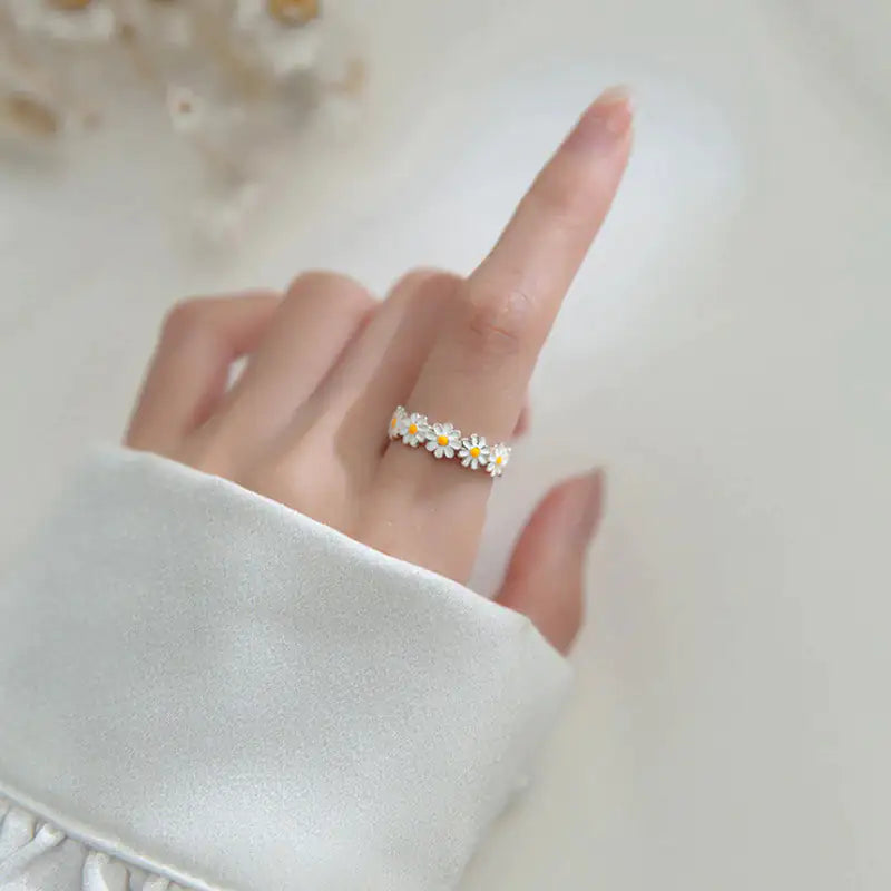Gold Flower Ring – Vintage Daisy Design for Timeless Charm smart-purchase