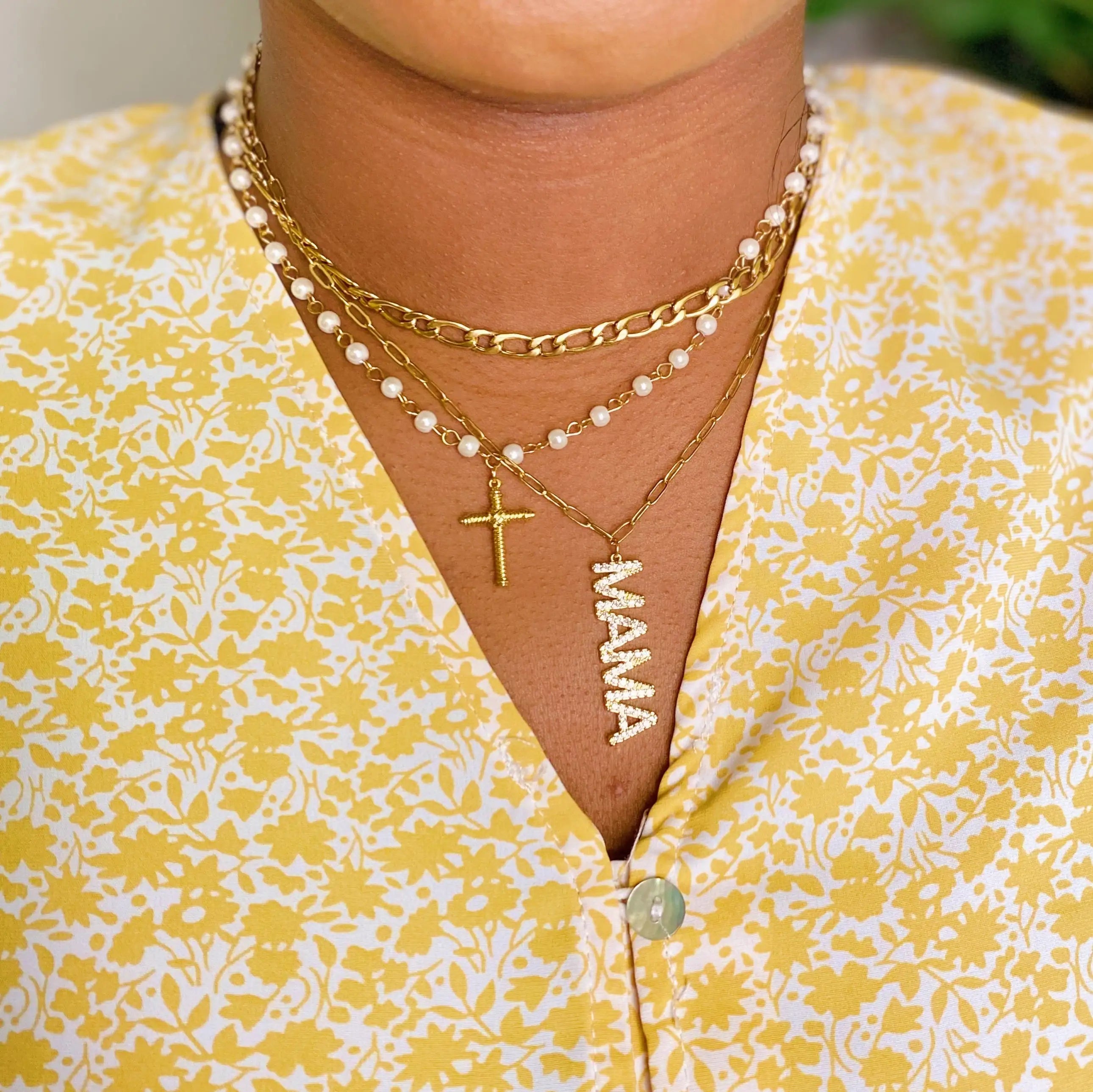 18k Gold Cross Pendant: Cabled Cross Necklace for Stylish Faith Expression smart-purchase