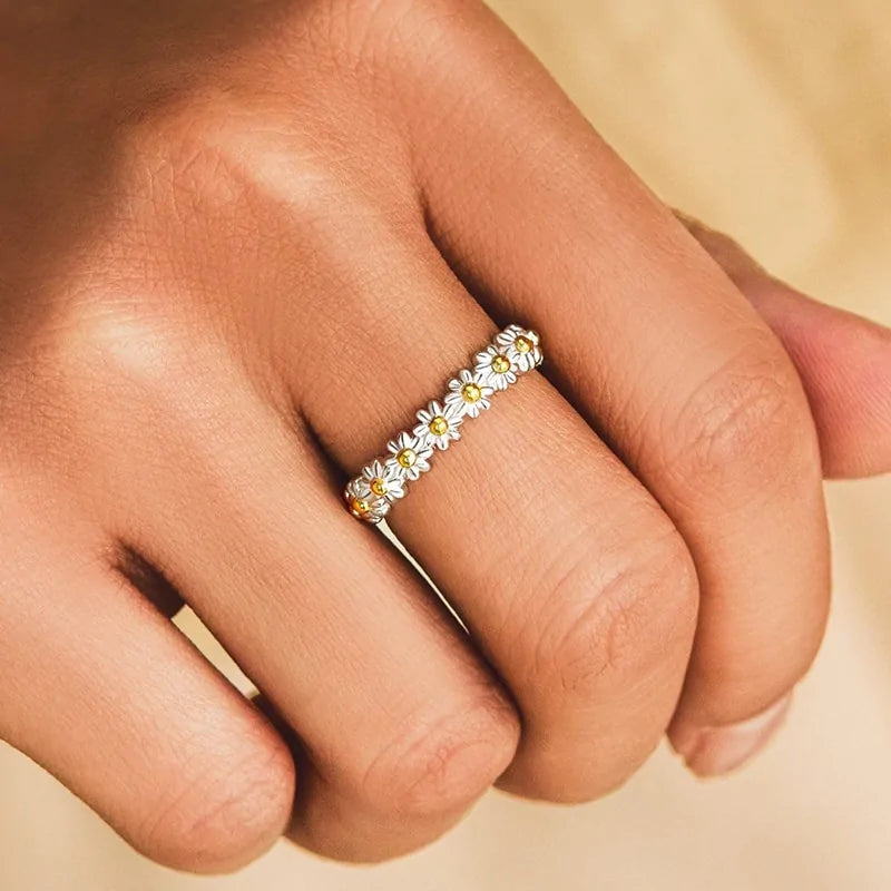 Unique Flower Rings – A Stunning Jewelry Collection for Every Style