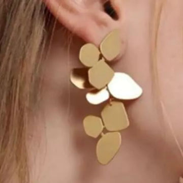 Dangle and Drop Earrings: White Gold Dangle Earrings with Flower Design