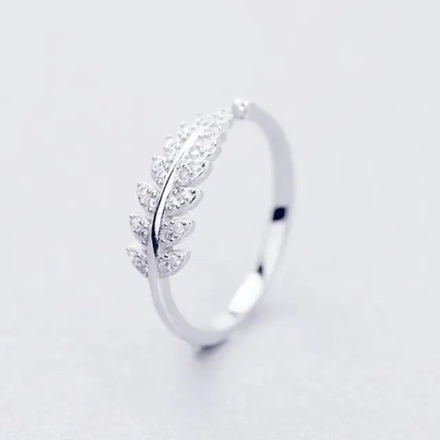 Sterling Silver Heart Ring – Unique Personality Silver Plated Love Hug Ring smart-purchase