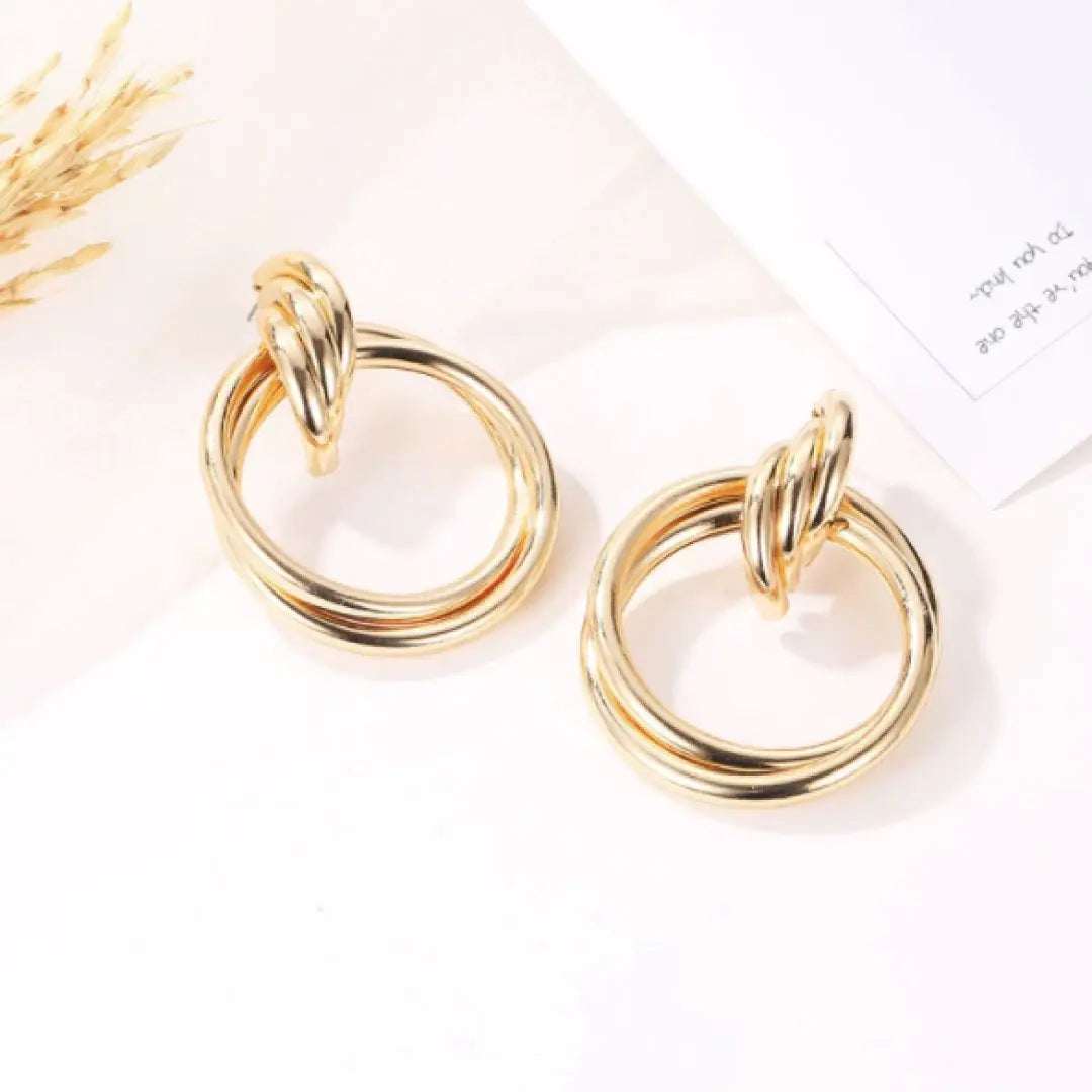Women’s Small Gold Hoop Earrings: Andy Earrings for Effortless Chic