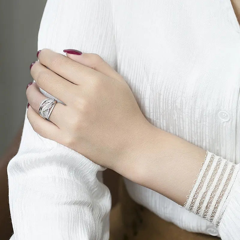 Unique Gold Engagement Rings – Zircon Mesh Engagement Ring for Timeless Elegance smart-purchase