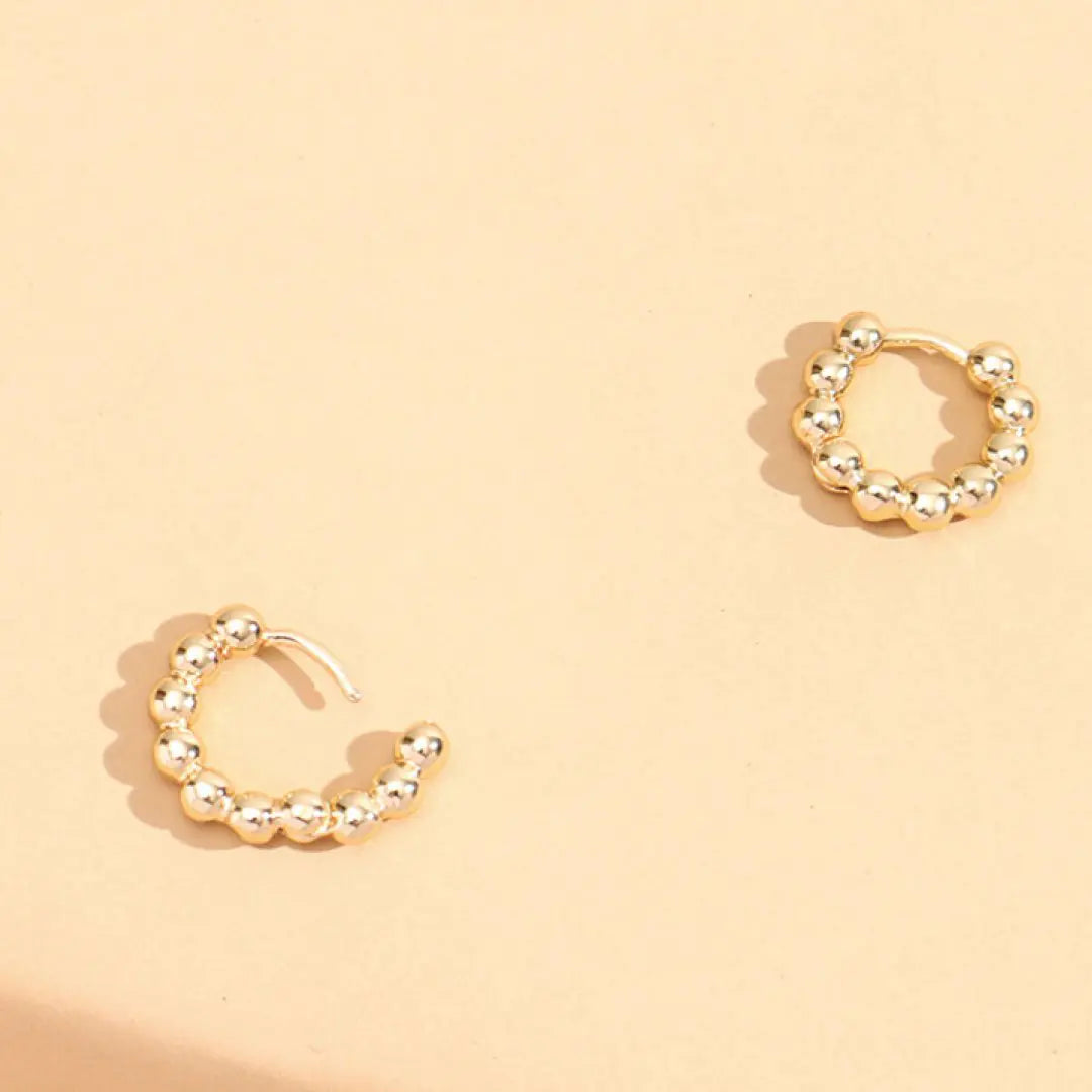 Gianna Earrings – Elegant 18 Karat Gold Hoop Earrings for Any Occasion