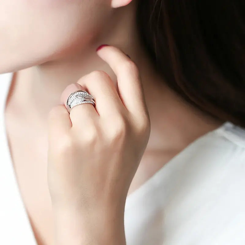 Unique Gold Engagement Rings – Zircon Mesh Engagement Ring for Timeless Elegance smart-purchase