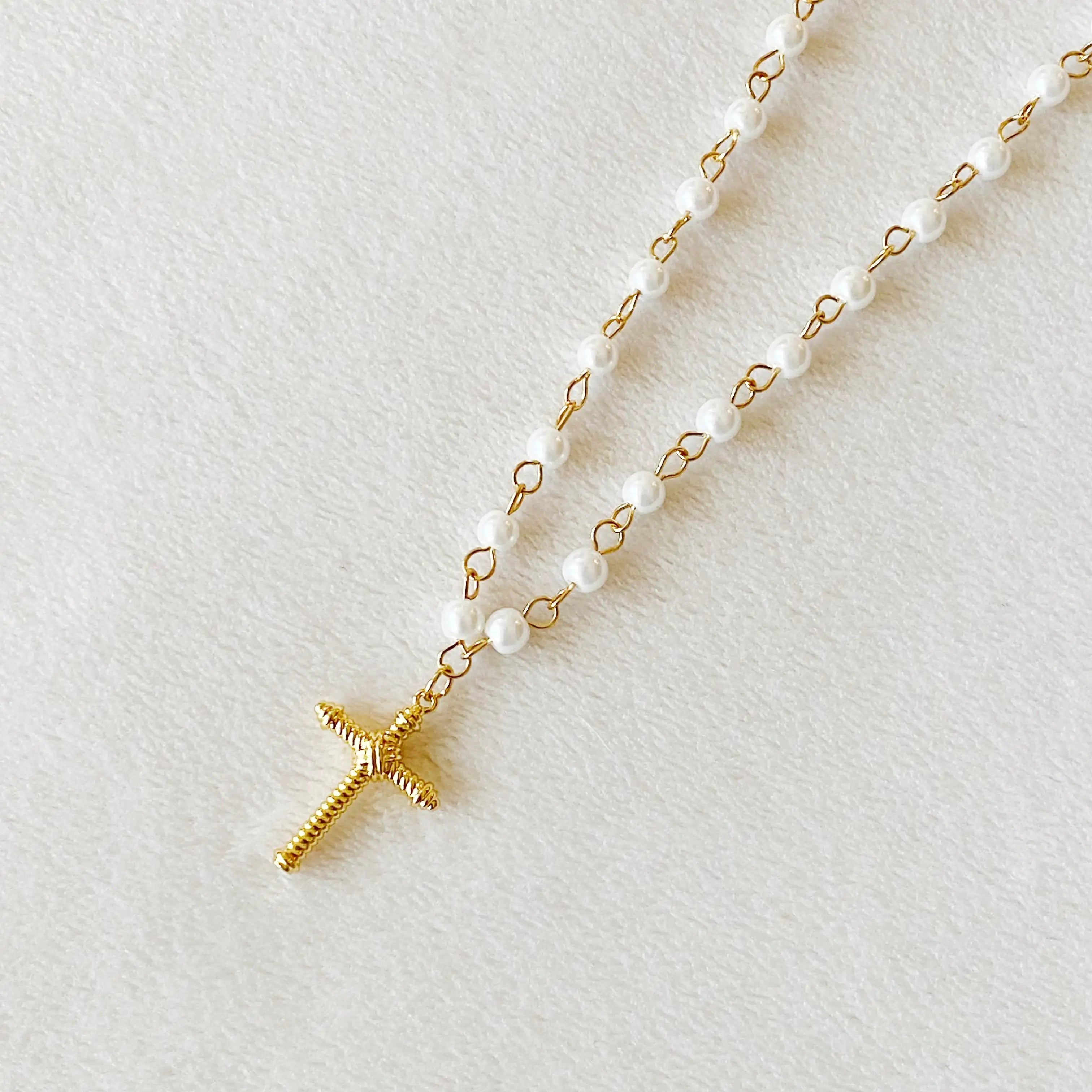 18k Gold Cross Pendant: Cabled Cross Necklace for Stylish Faith Expression smart-purchase