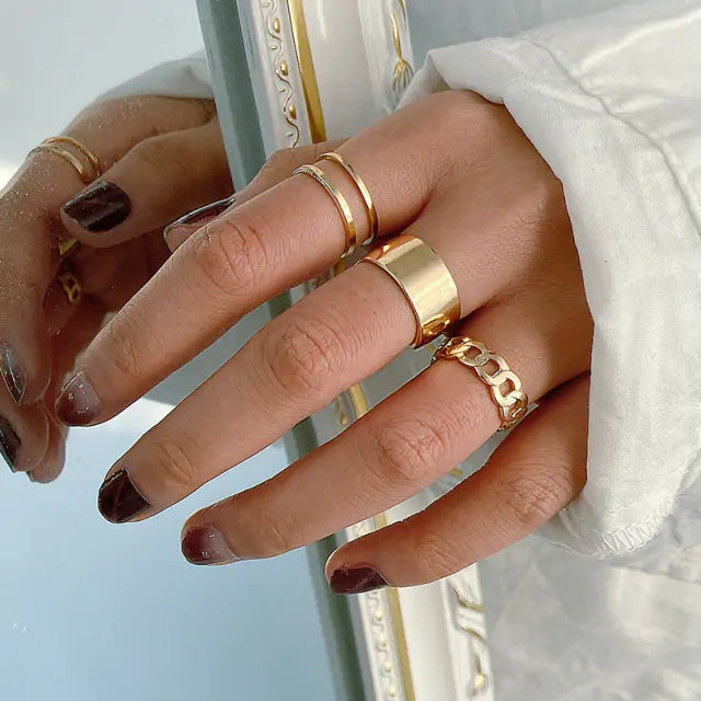 Butterfly Rings for Whimsical Elegance – Embrace Your Inner Free Spirit with Gold Ring Hearts smart-purchase