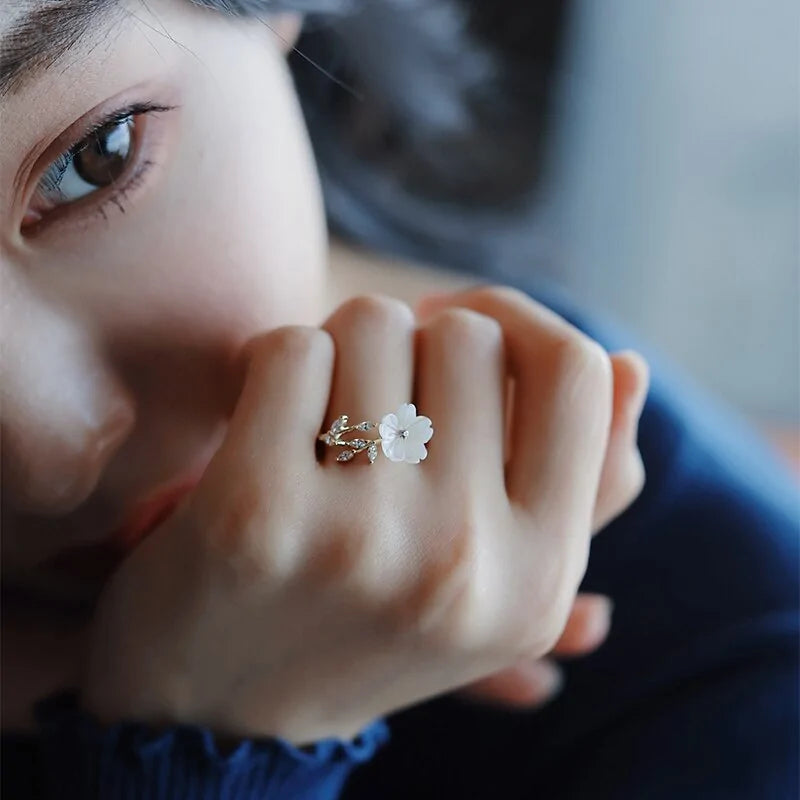 Unique Gold Rings – White Shell Flower Opening Rings for Elegant Style smart-purchase