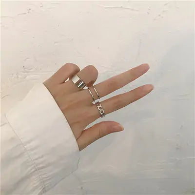 Butterfly Rings for Whimsical Elegance – Embrace Your Inner Free Spirit with Gold Ring Hearts smart-purchase